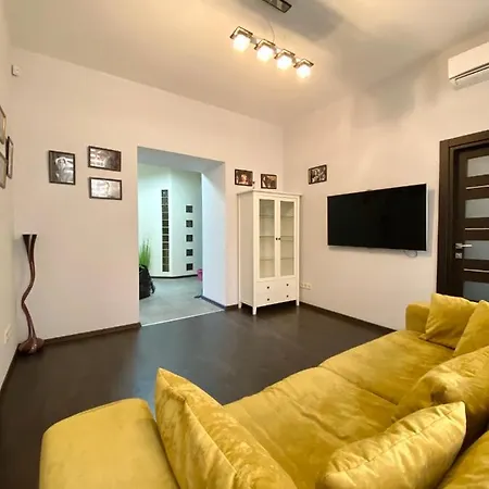 Apartment Katerynynskaya Square Marilyn Odesa